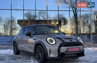 Хетчбек MINI Hatch 2022 в Києві