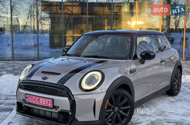 Хетчбек MINI Hatch 2022 в Києві