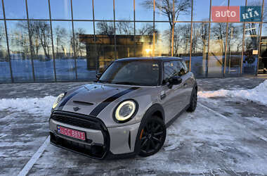 Хетчбек MINI Hatch 2022 в Києві