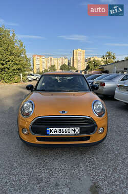 Хетчбек MINI Hatch 2015 в Києві