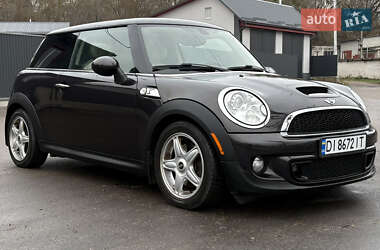 Хэтчбек MINI Hatch 2013 в Киеве