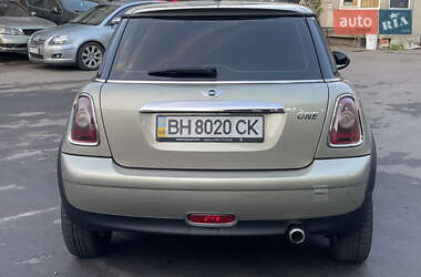 Хэтчбек MINI Hatch 2008 в Одессе