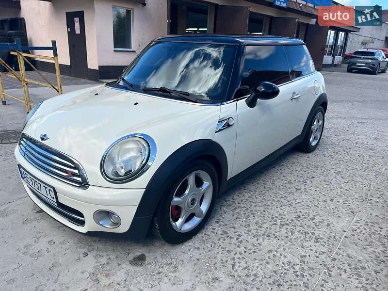 MINI Hatch 2010