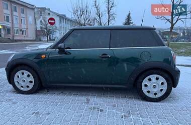 Хетчбек MINI Hatch 2010 в Радивиліві