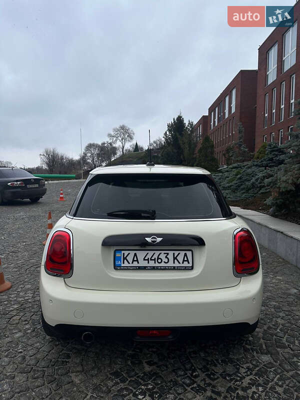 Хетчбек MINI Hatch 2017 в Дніпрі фото 2 Хетчбек MINI Hatch 2017 в Дніпрі