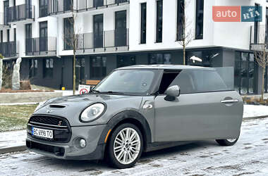 Хэтчбек MINI Hatch 2015 в Львове