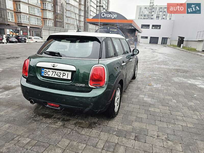 Хетчбек MINI Hatch 2015 в Львові