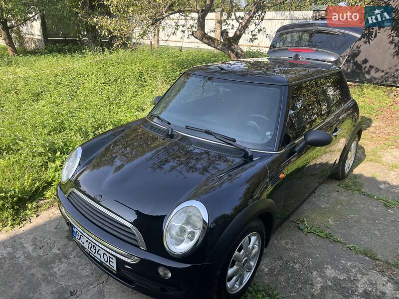 Хетчбек MINI Hatch 2004 в Ірпені фото 2 Хетчбек MINI Hatch 2004 в Ірпені