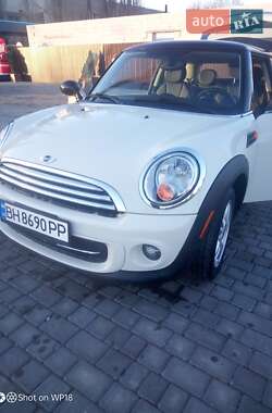 Хэтчбек MINI Hatch 2013 в Раздельной