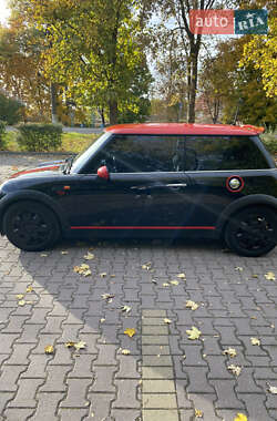 Хетчбек MINI Hatch 2003 в Миргороді