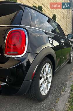 Хэтчбек MINI Hatch 2015 в Киеве