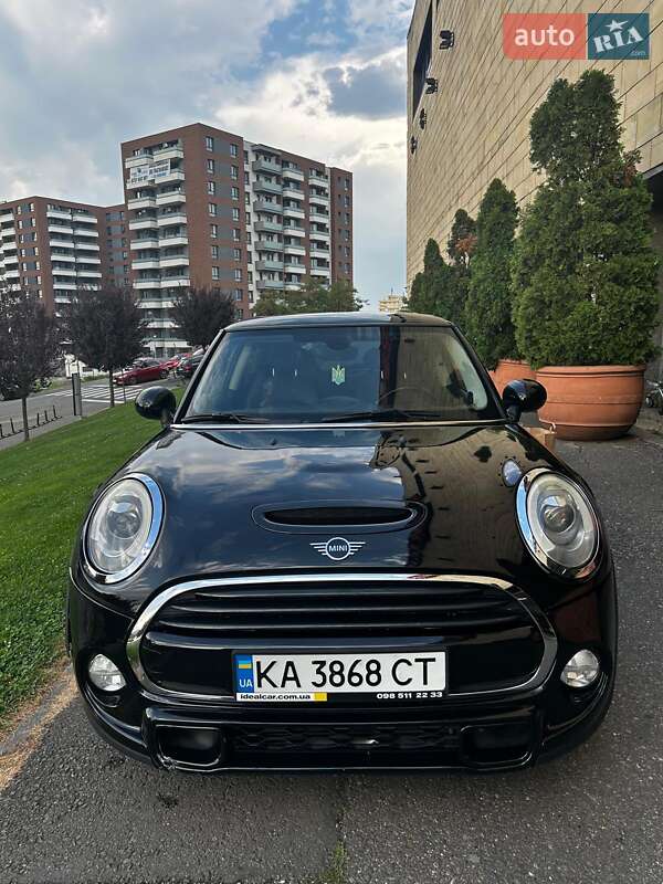 Хетчбек MINI Hatch 2015 в Києві фото 12 Хетчбек MINI Hatch 2015 в Києві