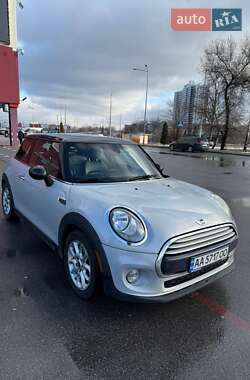 Хэтчбек MINI Hatch 2014 в Киеве