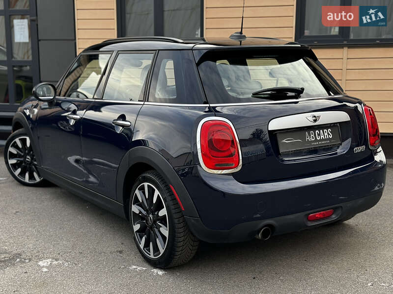 Хетчбек MINI Hatch 2015 в Києві