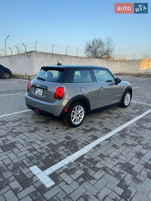 Хетчбек MINI Hatch 2020 в Києві