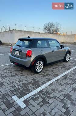 Хэтчбек MINI Hatch 2020 в 