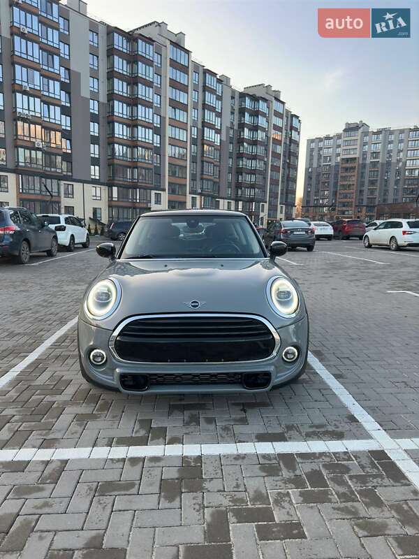 Хетчбек MINI Hatch 2020 в Києві