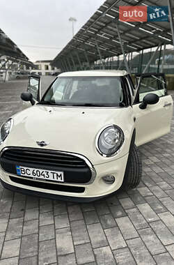 Хэтчбек MINI Hatch 2016 в 