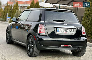 Хэтчбек MINI Hatch 2013 в 