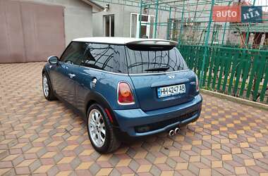 Хэтчбек MINI Hatch 2009 в 