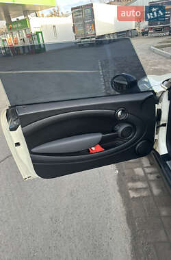 Хэтчбек MINI Hatch 2009 в 