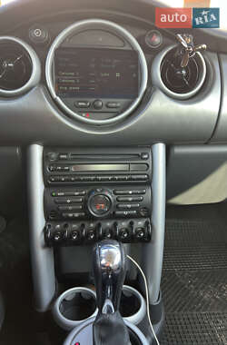 Хэтчбек MINI Hatch 2004 в 