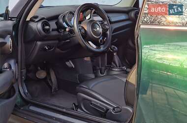 Хэтчбек MINI Hatch 2015 в 