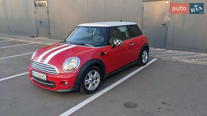 Хетчбек MINI Hatch 2012 в Києві