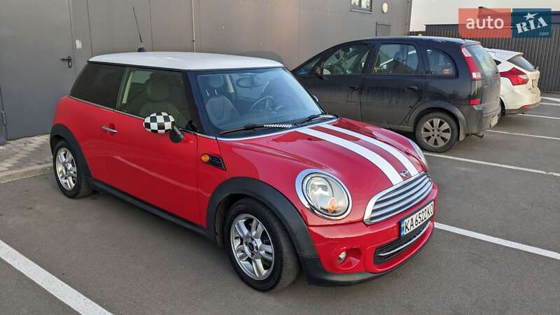 Хетчбек MINI Hatch 2012 в Києві