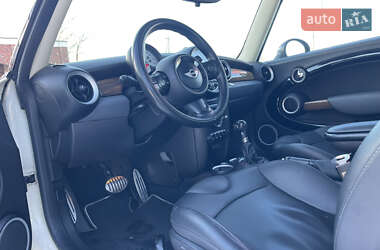 Хэтчбек MINI Hatch 2012 в Киеве