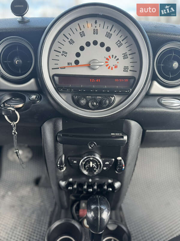 Хэтчбек MINI Hatch 2013 в Чернигове