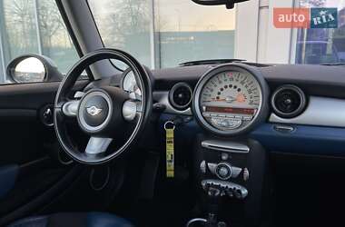 Хэтчбек MINI Hatch 2006 в 