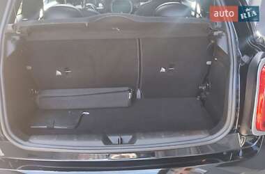 Хэтчбек MINI Hatch 2016 в Киеве