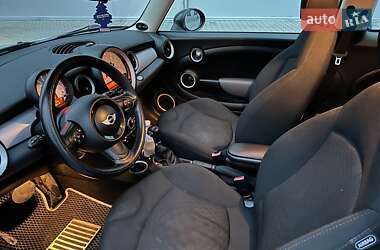 Хетчбек MINI Hatch 2011 в 