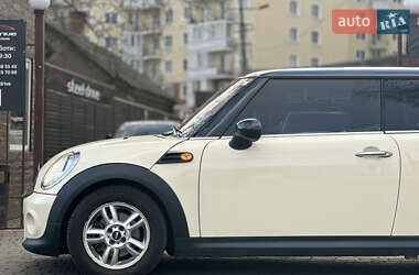 Хэтчбек MINI Hatch 2011 в Одессе