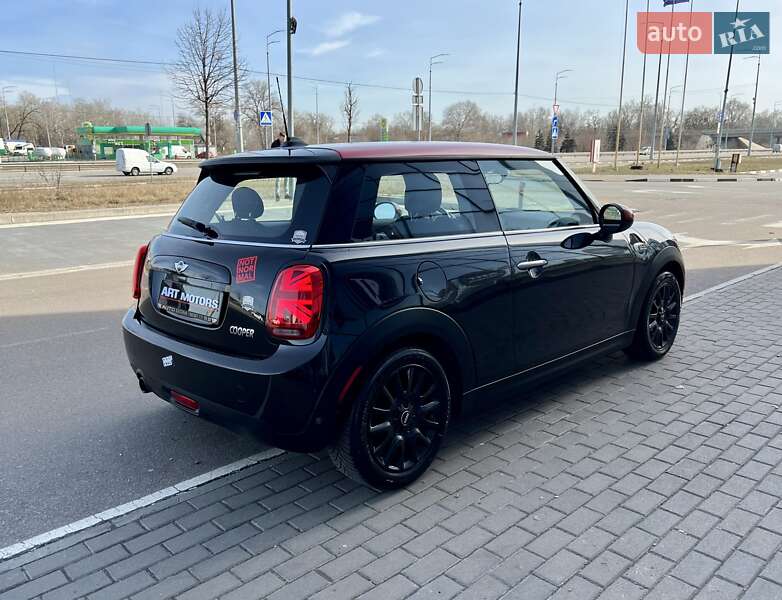 Хетчбек MINI Hatch 2017 в Києві
