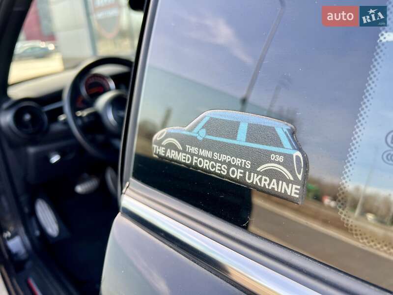 Хетчбек MINI Hatch 2017 в Києві