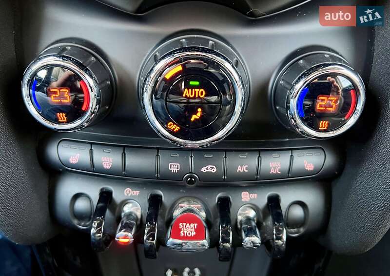 Хетчбек MINI Hatch 2017 в Києві