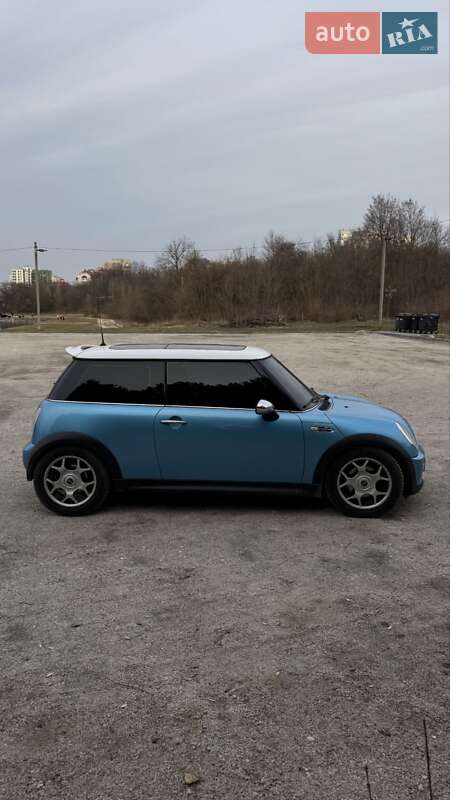 Хэтчбек MINI Hatch 2003 в Днепре