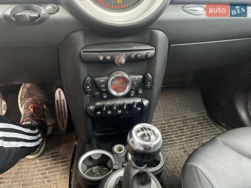 Хетчбек MINI Hatch 2010 в Дніпрі