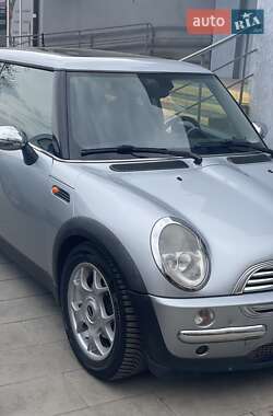 Хэтчбек MINI Hatch 2003 в 