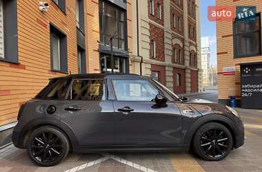 Хетчбек MINI Hatch 2017 в 