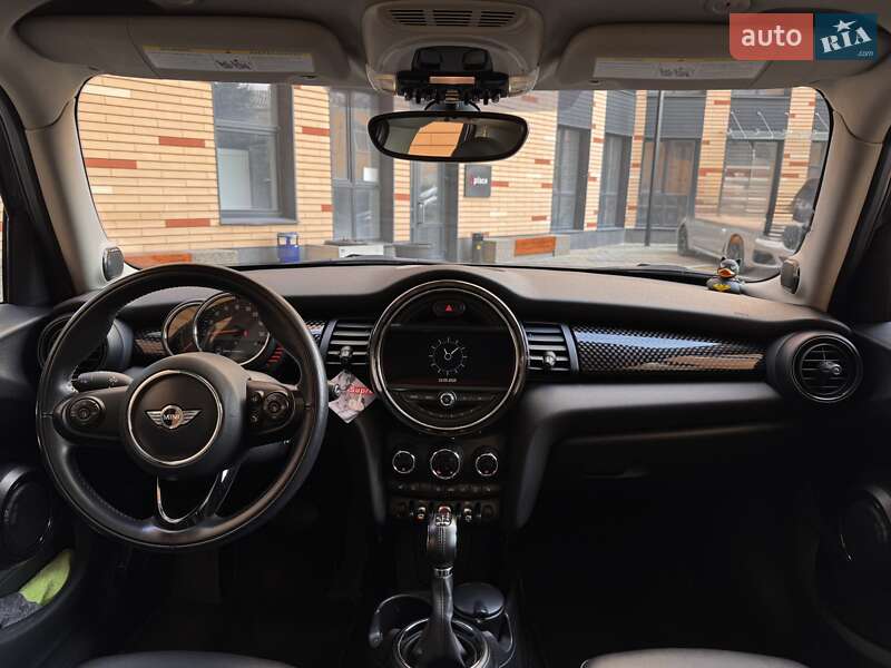 Хетчбек MINI Hatch 2017 в Харкові