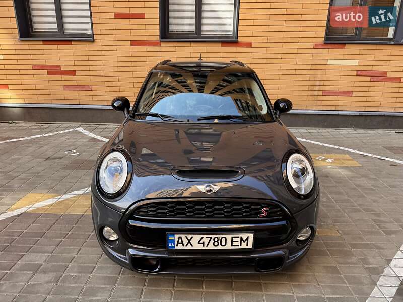 Хетчбек MINI Hatch 2017 в Харкові