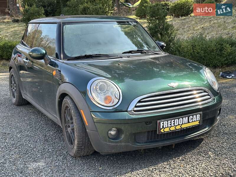 MINI Hatch 2008