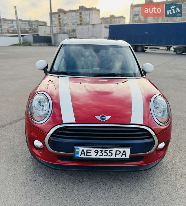 Хетчбек MINI Hatch 2016 в Кривому Розі фото 2 Хетчбек MINI Hatch 2016 в Кривому Розі