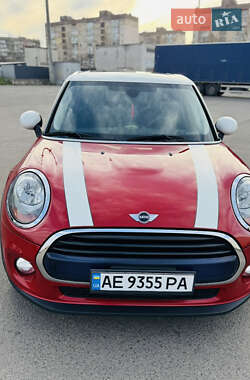 Хэтчбек MINI Hatch 2016 в 