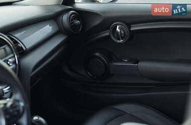 Хетчбек MINI Hatch 2014 в 