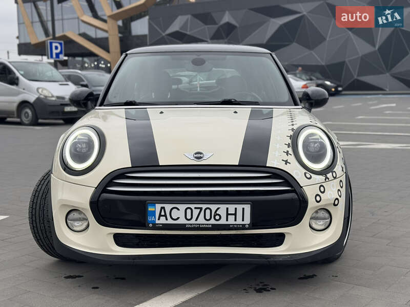 Хэтчбек MINI Hatch 2015 в 