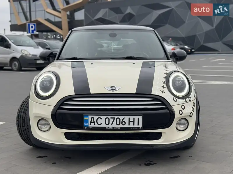 Хэтчбек MINI Hatch 2015 в 